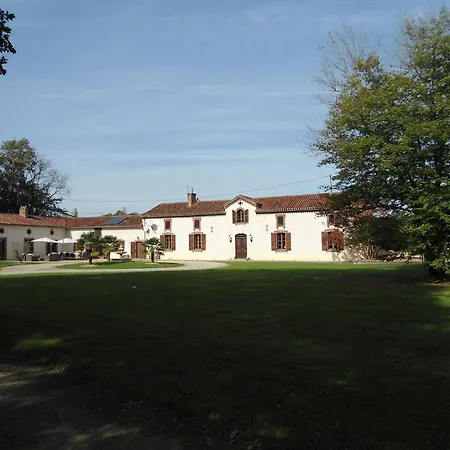 Holiday home Luxurious With Private Pool *