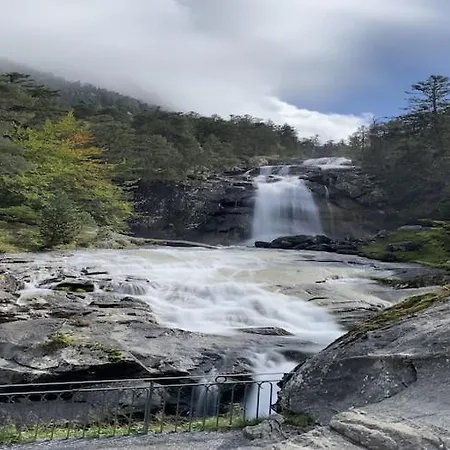 Luxurious With Private Pool Buzon