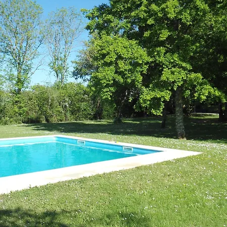 Feriehus Luxurious With Private Pool Buzon