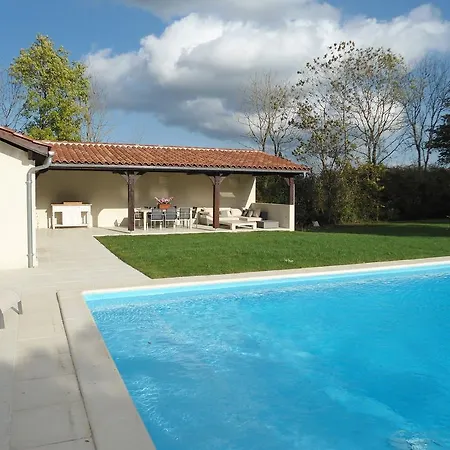 Luxurious With Private Pool Holiday home Buzon