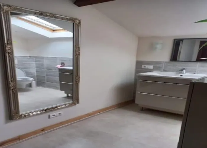 Luxurious With Private Pool Buzon