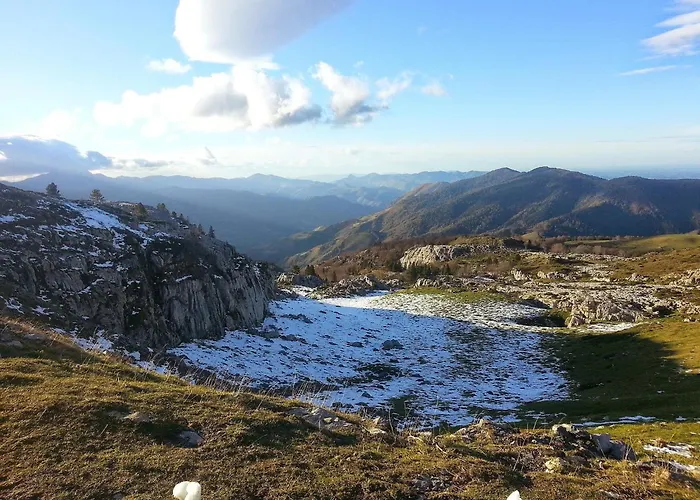 Luxurious With Private Pool Hébergement de vacances Buzon